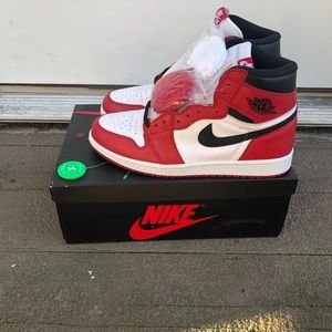 Air Jordan 1 Chicago 2015